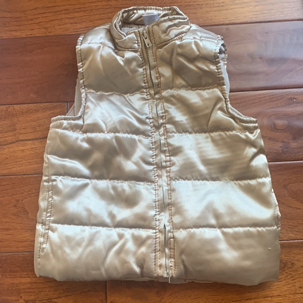 Gymboree Girls Puffer Vest Size Small 5-6 Gold Satin Full Zip Pockets
